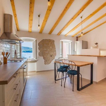 Apartmani Kraj Mora Cres Zewnętrze zdjęcie