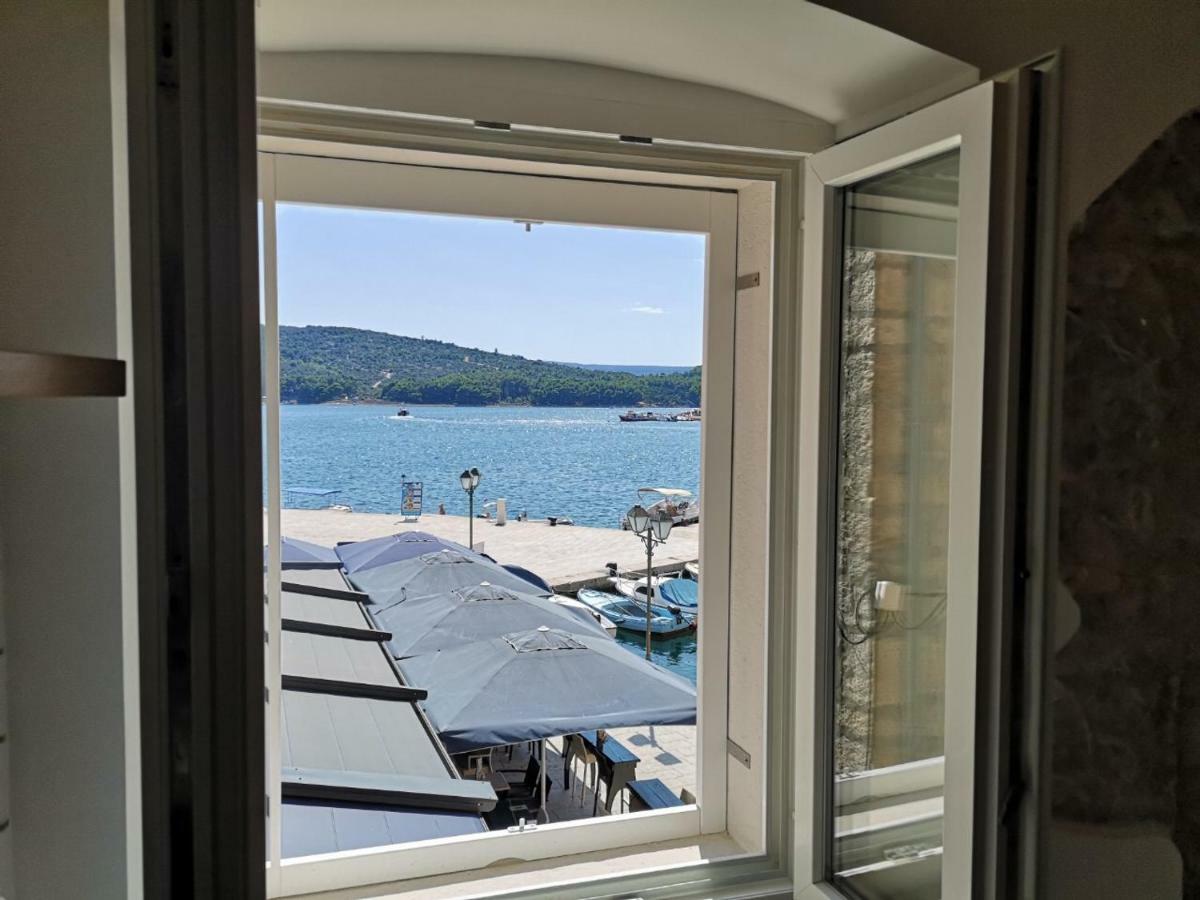 Apartmani Kraj Mora Cres Zewnętrze zdjęcie