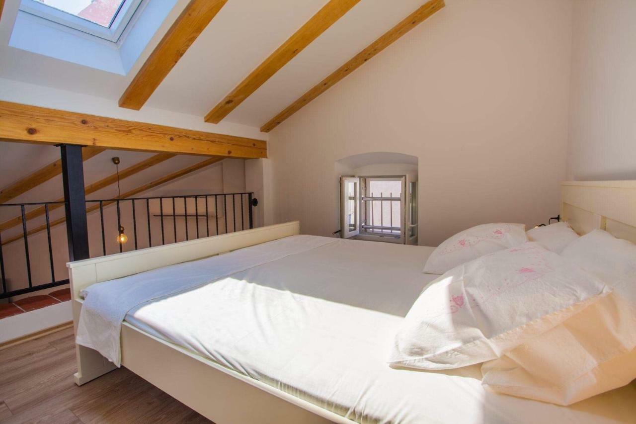 Apartmani Kraj Mora Cres Zewnętrze zdjęcie