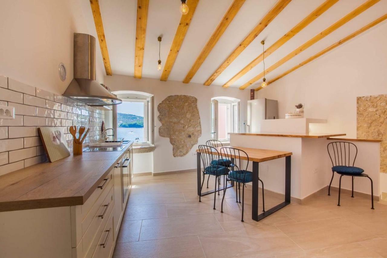 Apartmani Kraj Mora Cres Zewnętrze zdjęcie