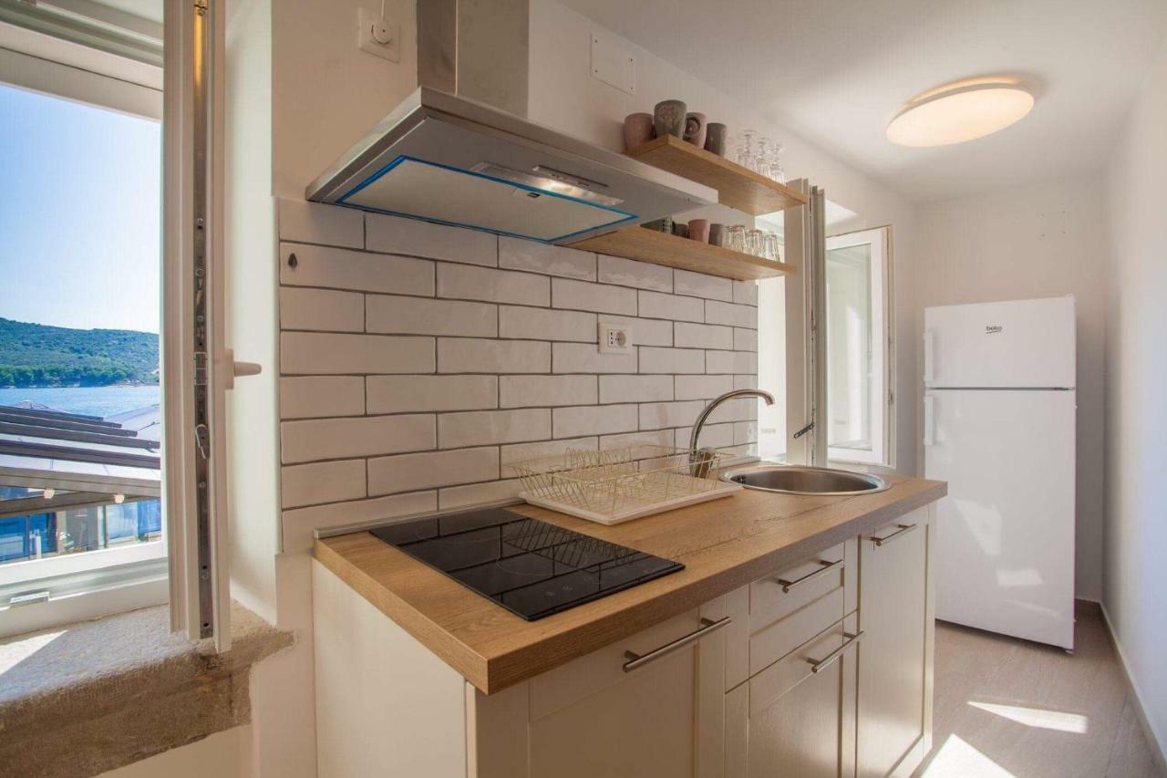 Apartmani Kraj Mora Cres Zewnętrze zdjęcie